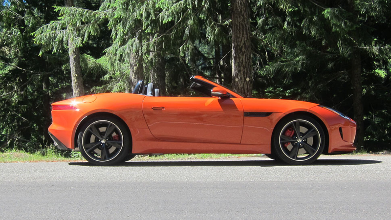 Illustration for article titled 2014 Jaguar F-Type: The Jalopnik Review